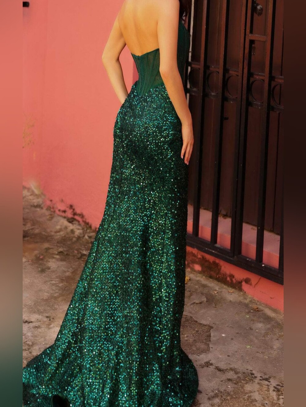 Nox Anabel A1343 Emerald Sequin Corset Gown with High Slit Size 14 - Picture 3 of 3